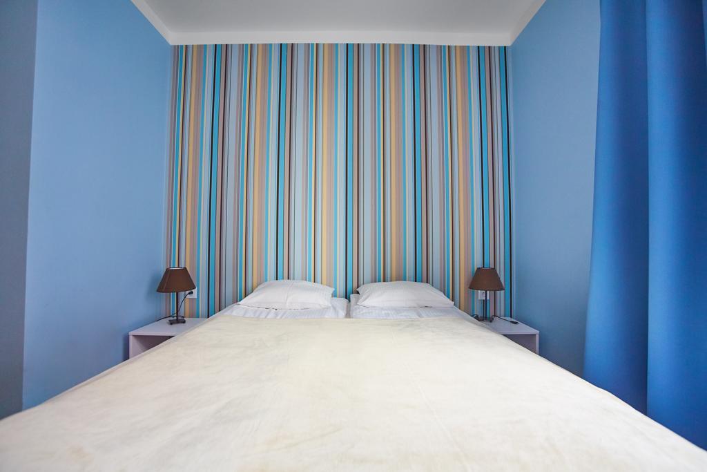 Deluxe Double Room with Private Bathroom,1285243537:JPEG