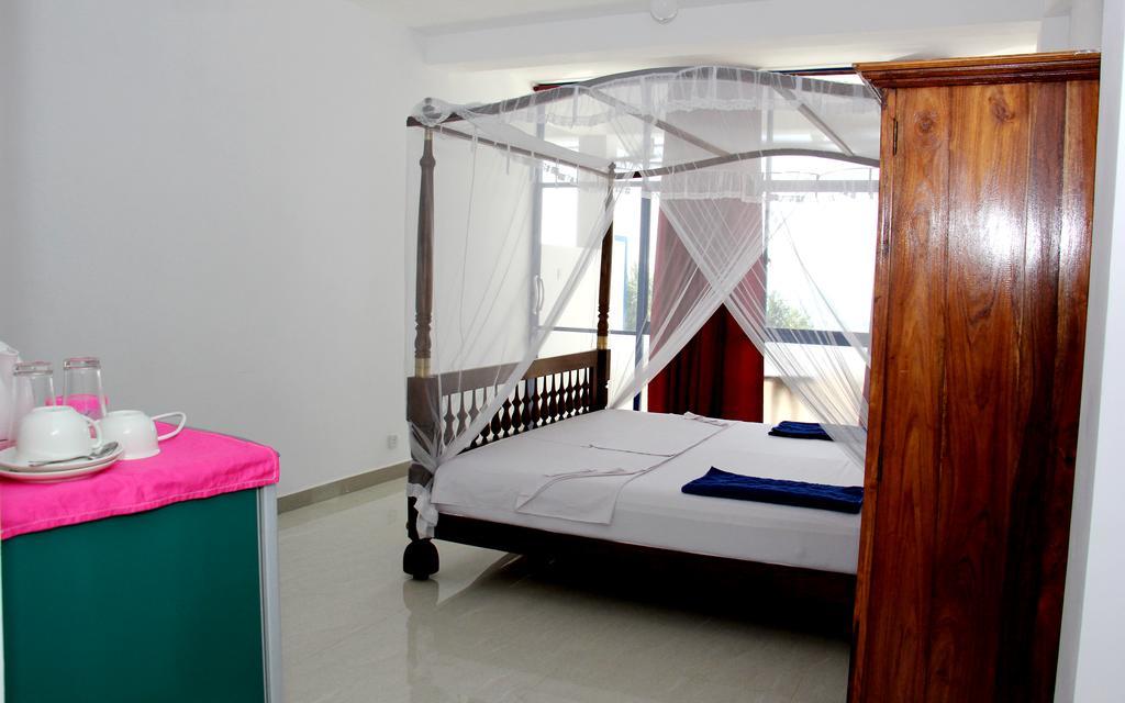 Chambre Double - Vue sur Piscine