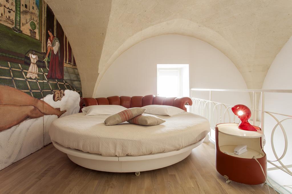 Junior Suite with Balcony,377761768:JPEG