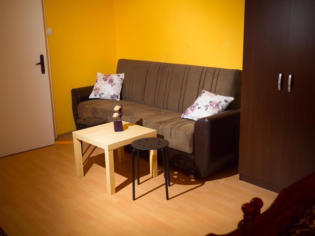 Monolocale Familiare con Bagno Privato
