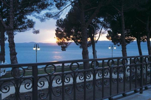 Superior Double Room with Balcony and Lake View,38325826:JPEG