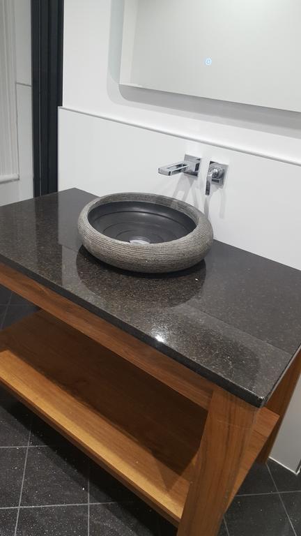 Deluxe Double Room,402687762:JPEG