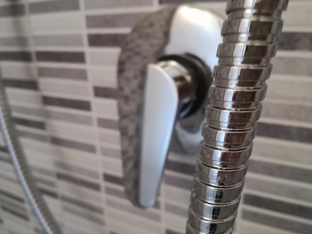 Camera Tripla Standard