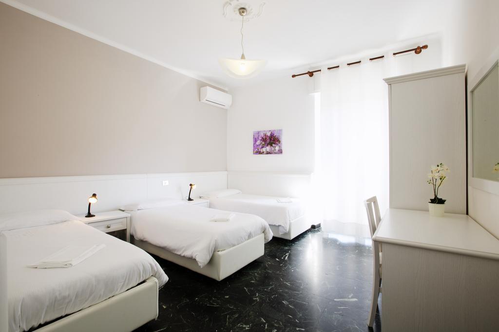 Three-Bedroom Apartment,401088342:JPEG