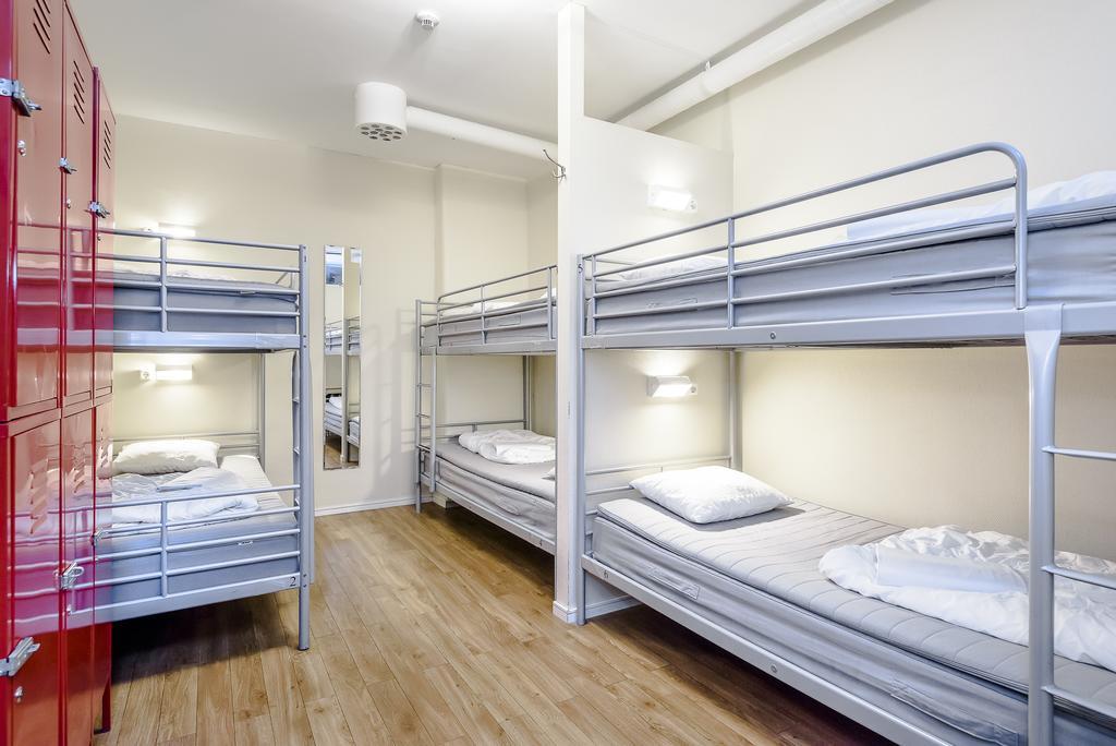 Bed 6-Bed Mixed Dormitory Room