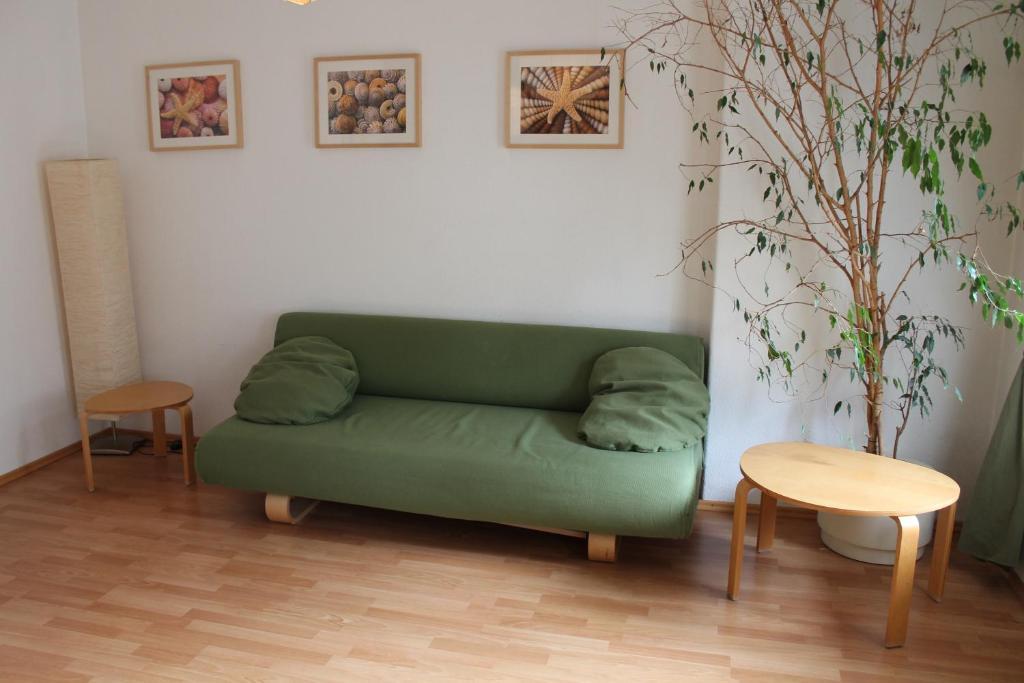 Three-Bedroom Apartment High Floor