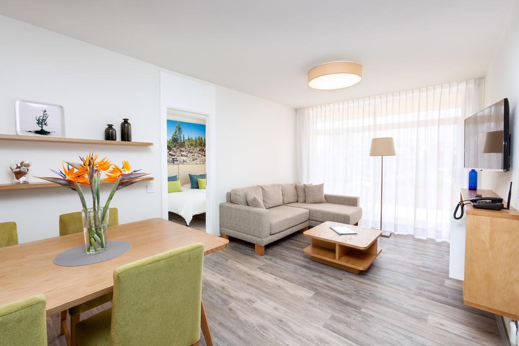 Two-Bedroom Apartment,448951821:JPEG