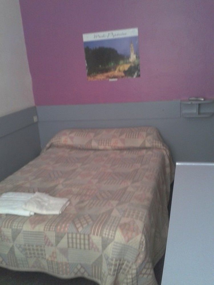 Habitación Doble Pequeña