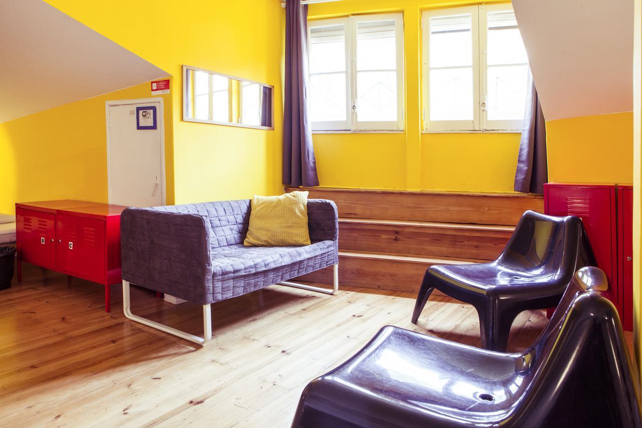 Eenpersoonsbed in een Slaapzaal voor 10 Personen