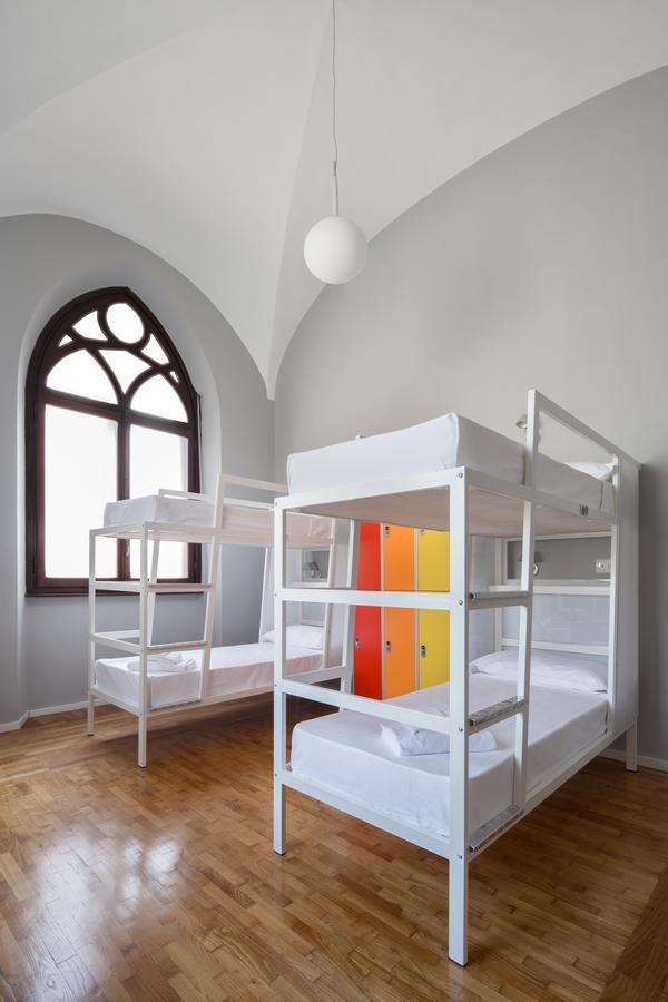 Bed in 8-Bed Mixed Dormitory Room,1499348935:JPEG