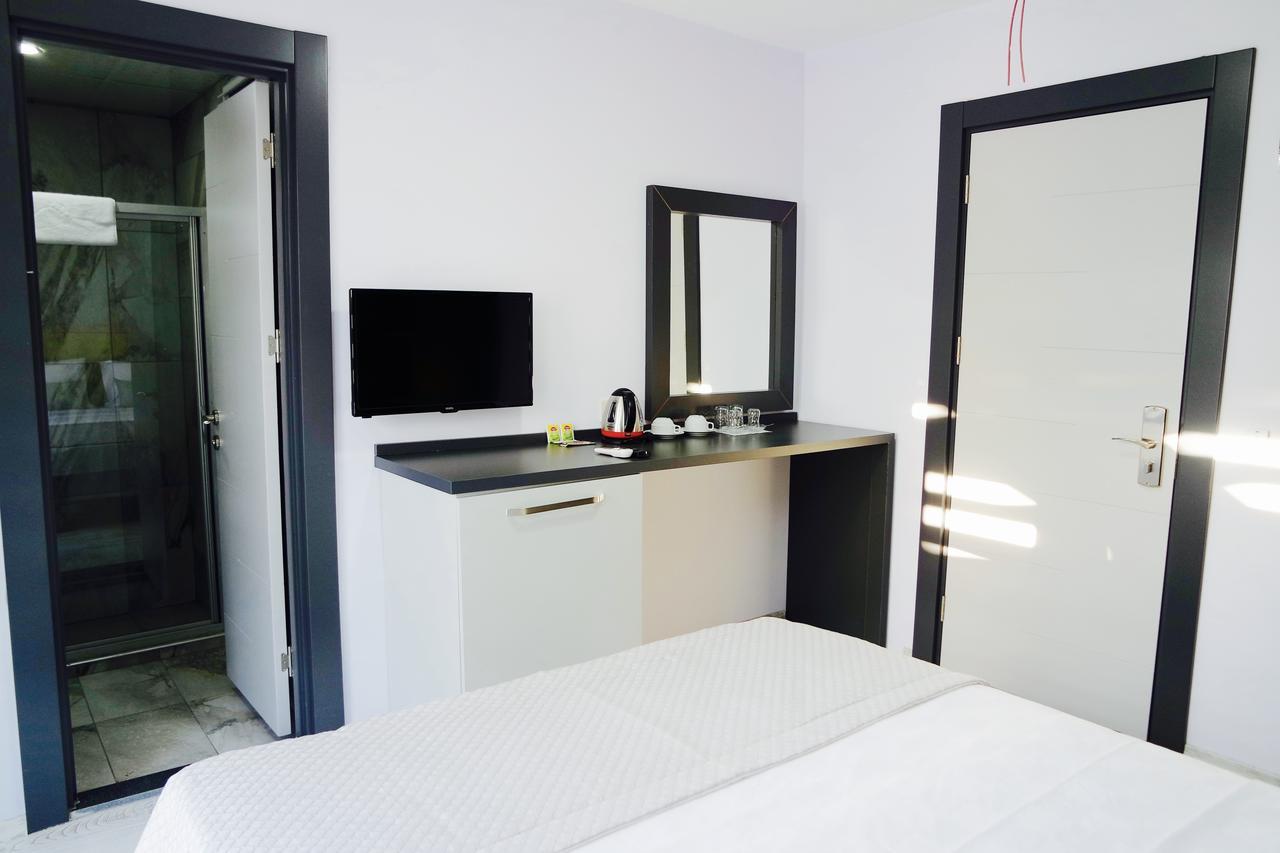 Basement Room - No Balcony