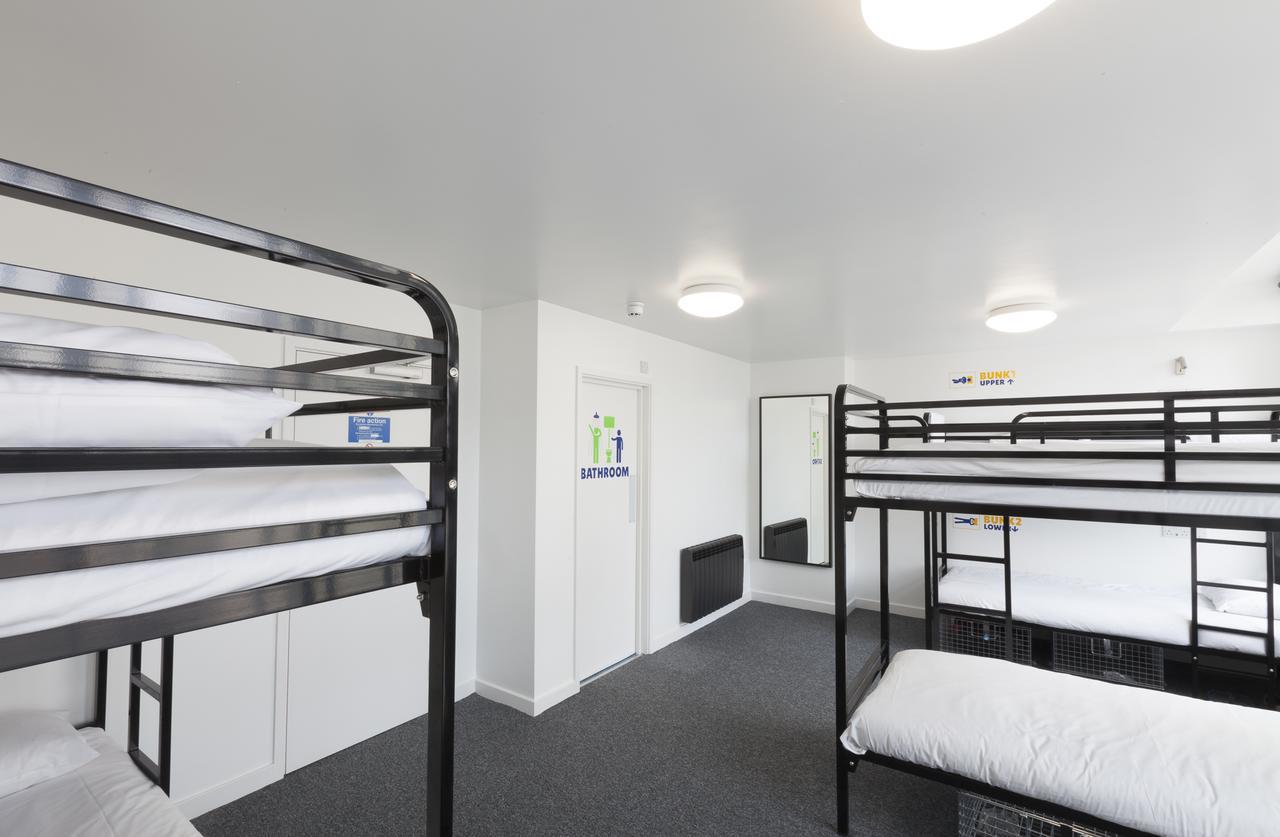 One bed 18 Bed Mixed Dormitory Room