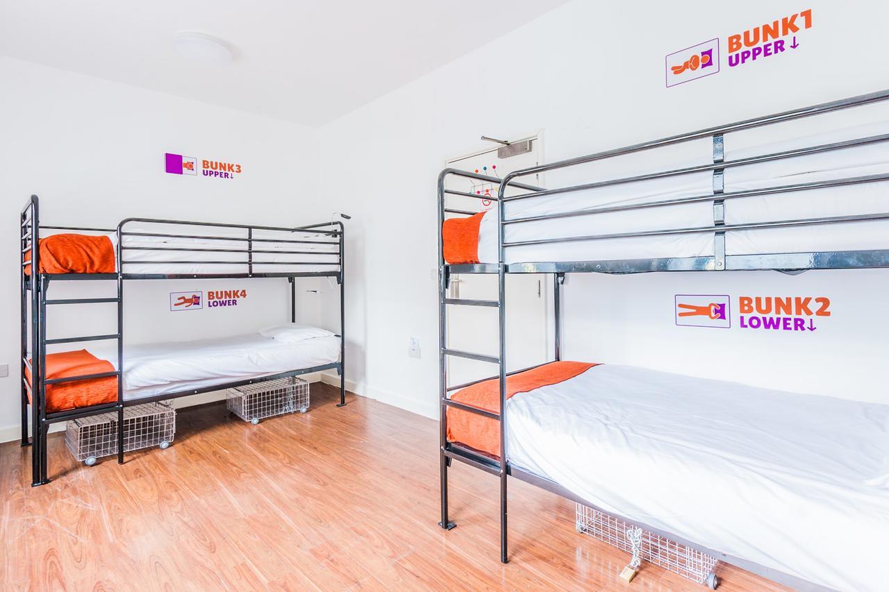 Bunk Bed 6-Bed Female Dormitory Room En-suite Bathroom