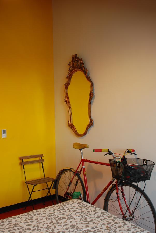 Double Room with Shared Bathroom,608906800:JPEG