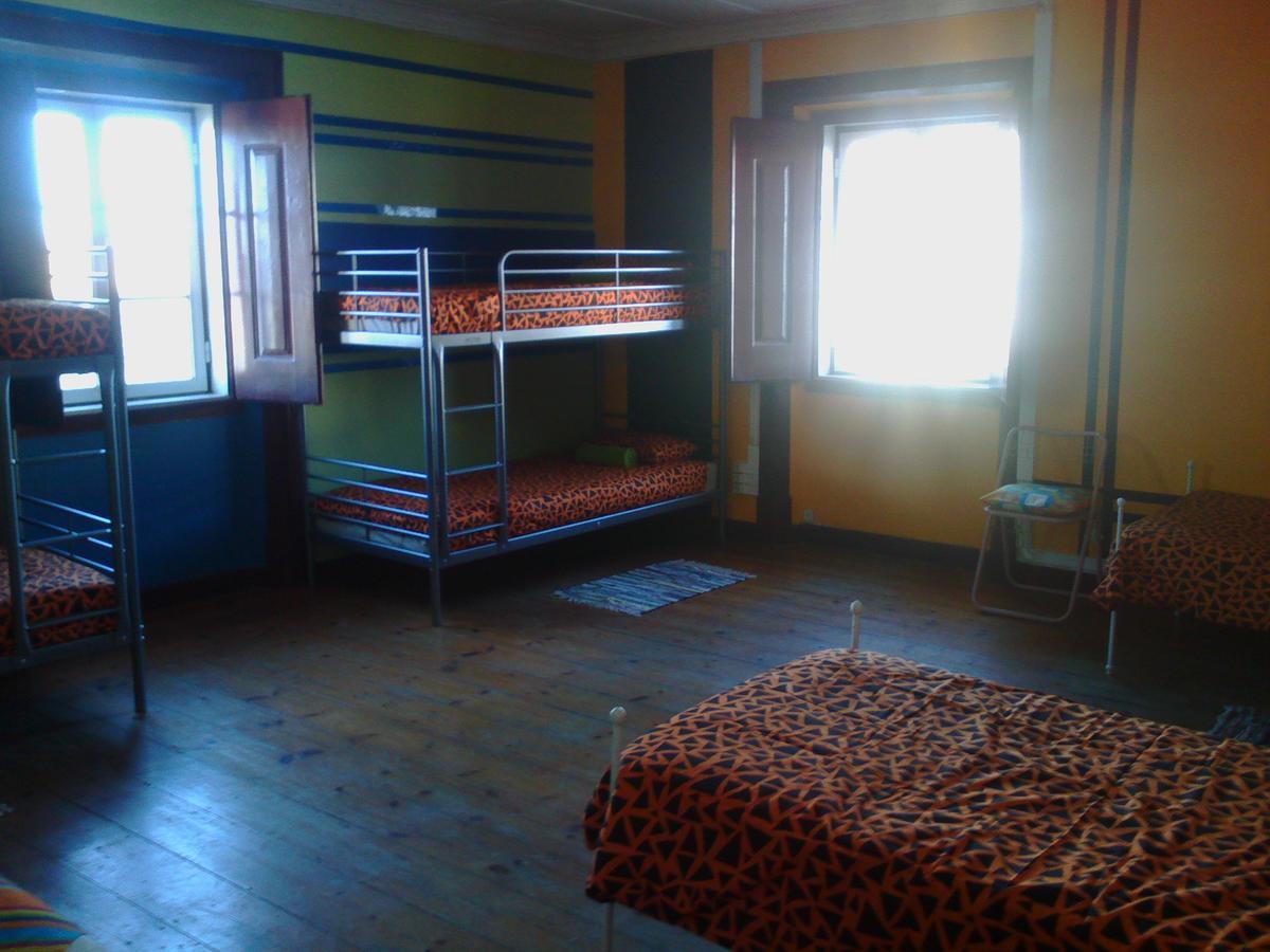 Cama em Beliche num Dormitório Misto