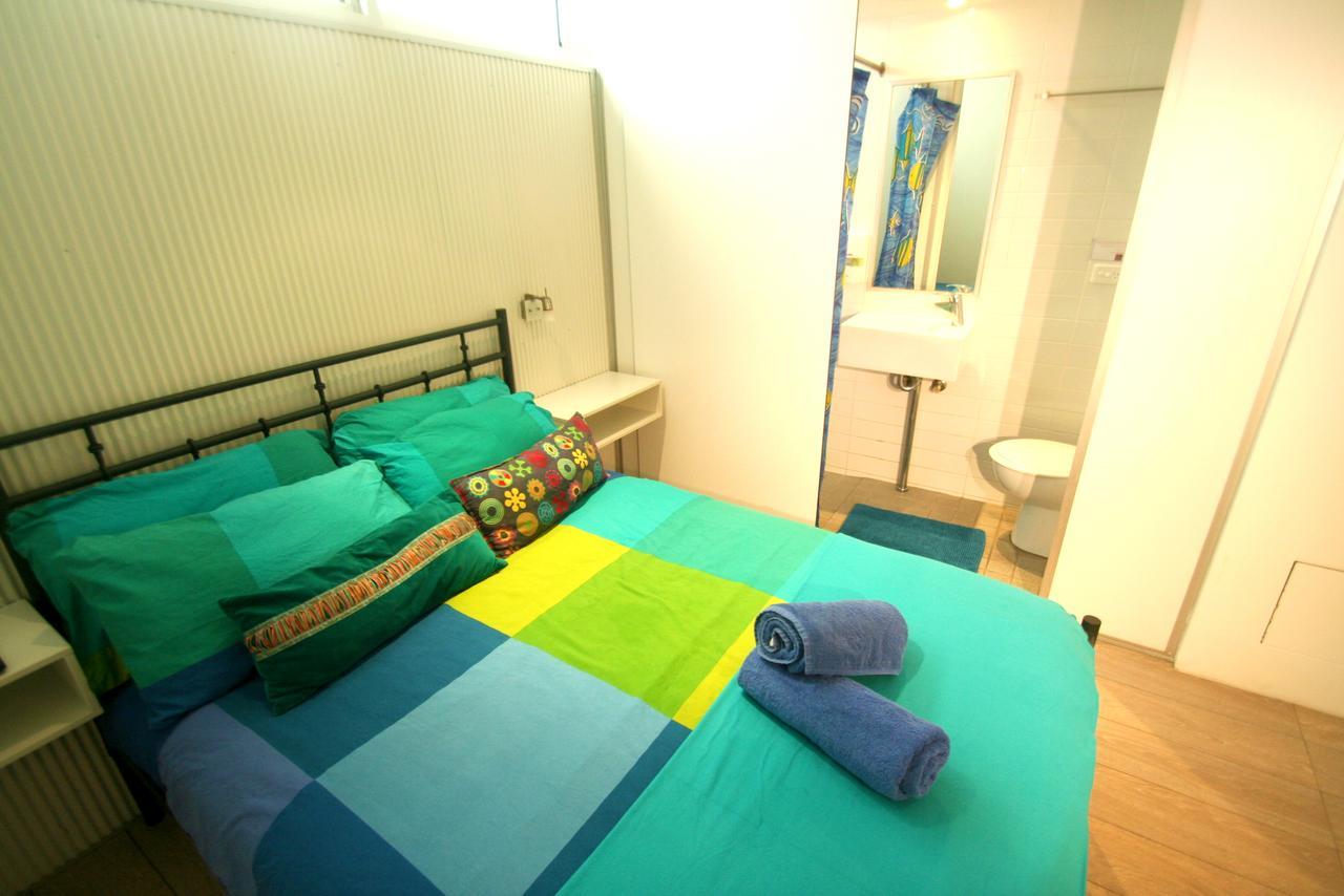 Einzelzimmer mit eigenem Bad