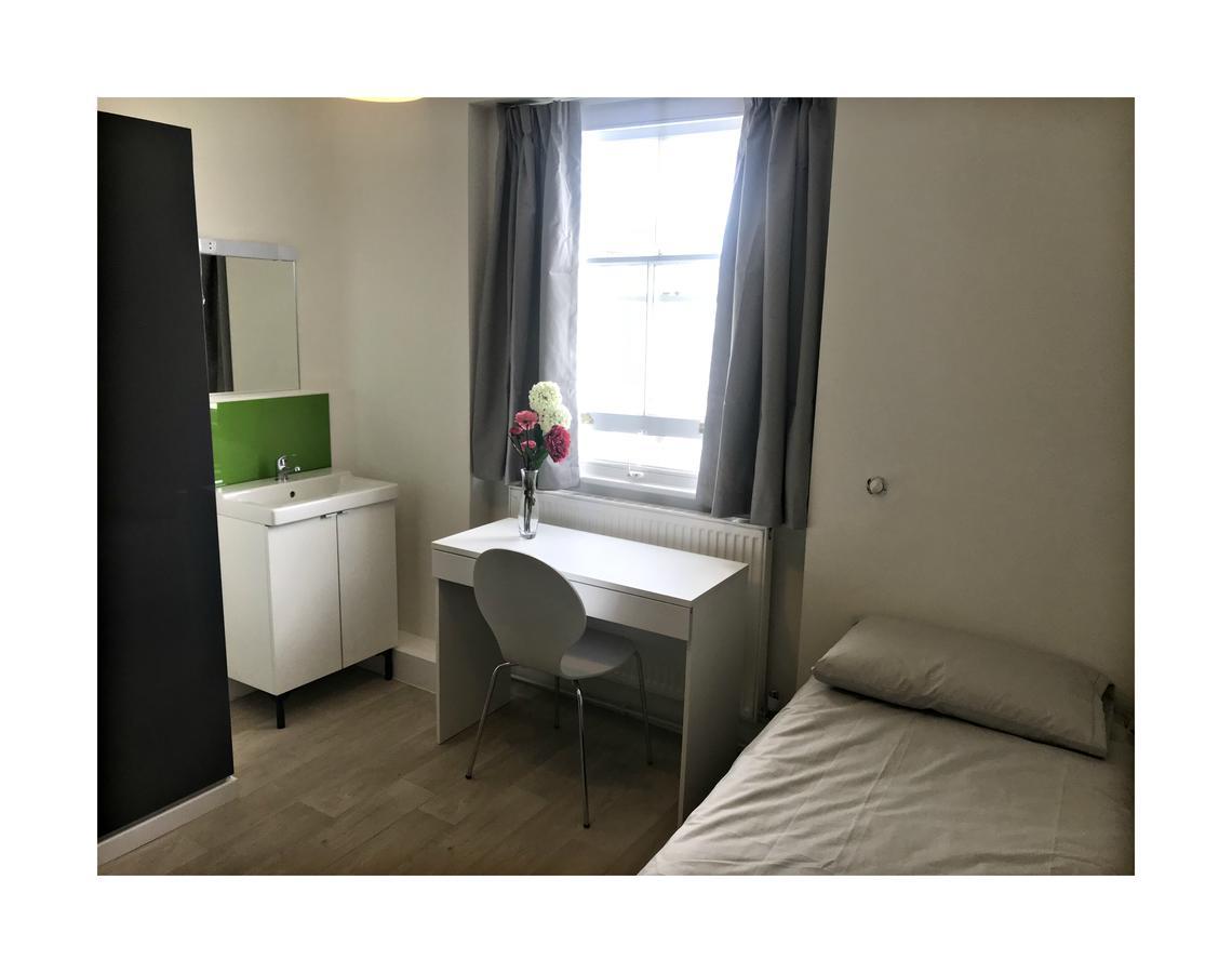 Chambre Simple Standard