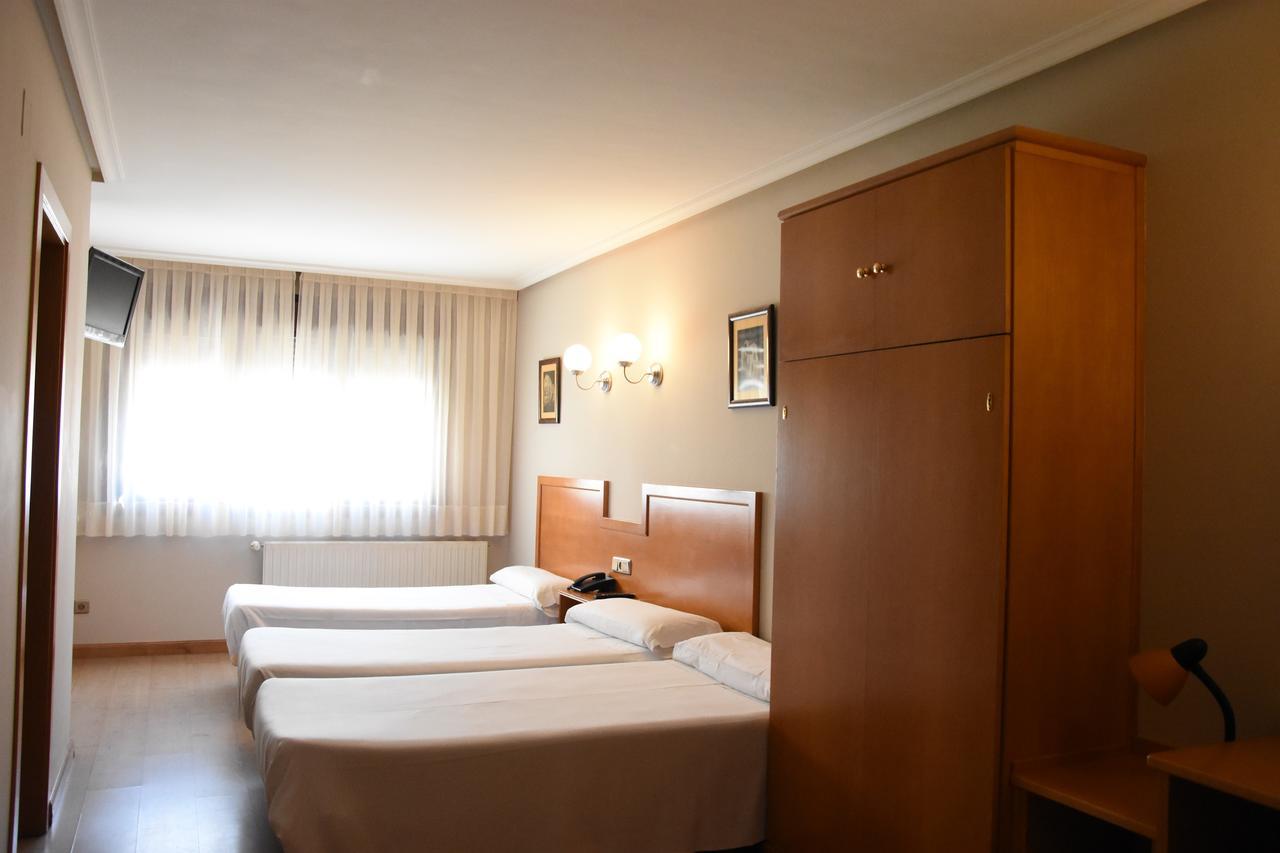 Quadruple Room,1553045890:JPEG