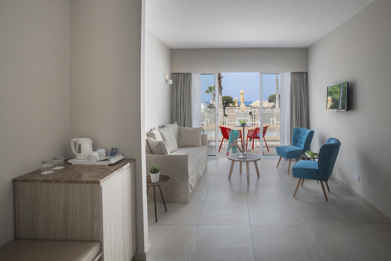 Executive Suite met Uitzicht op Zee en Directe Toegang tot het Zwembad