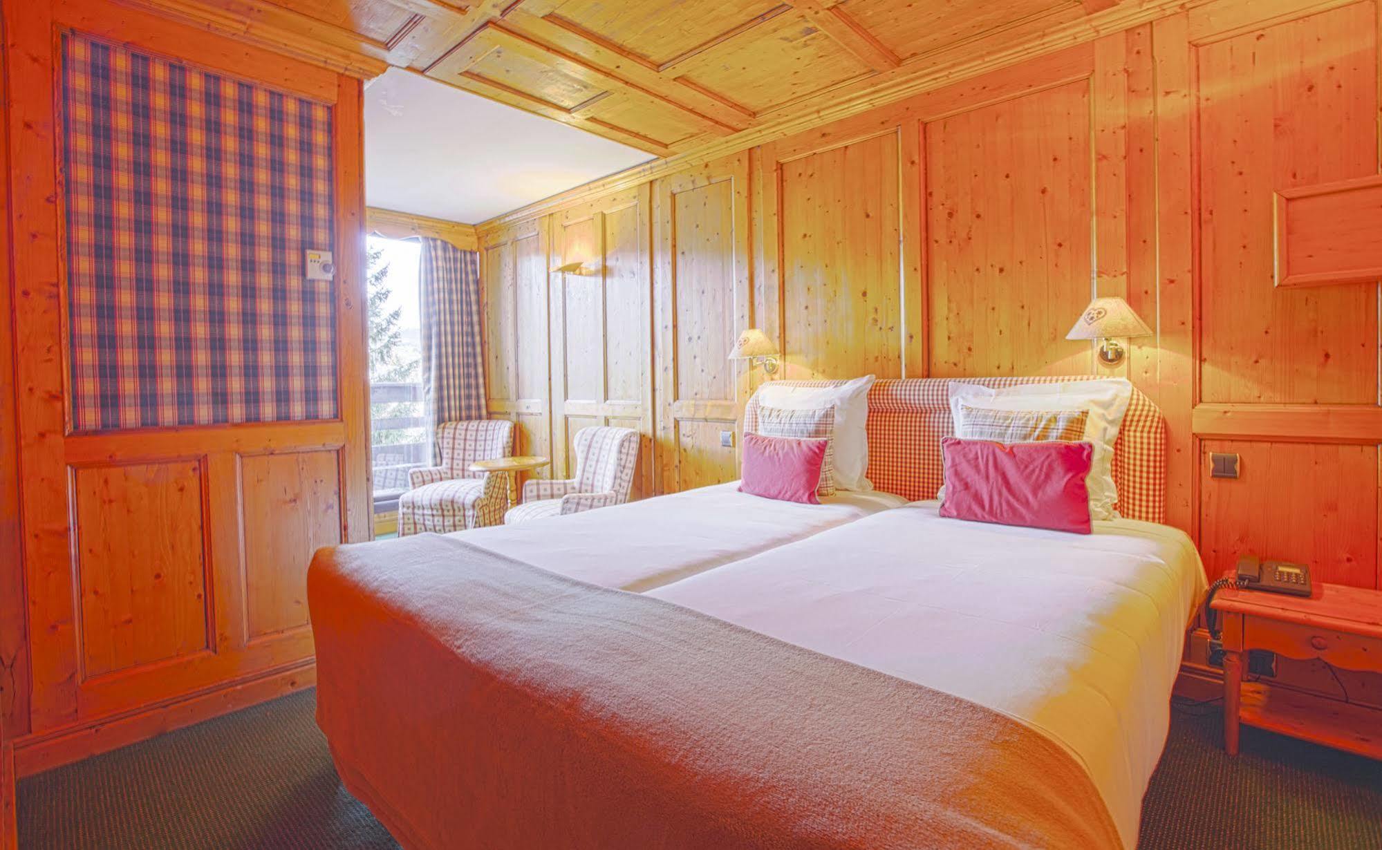 Classic Double or Twin Room