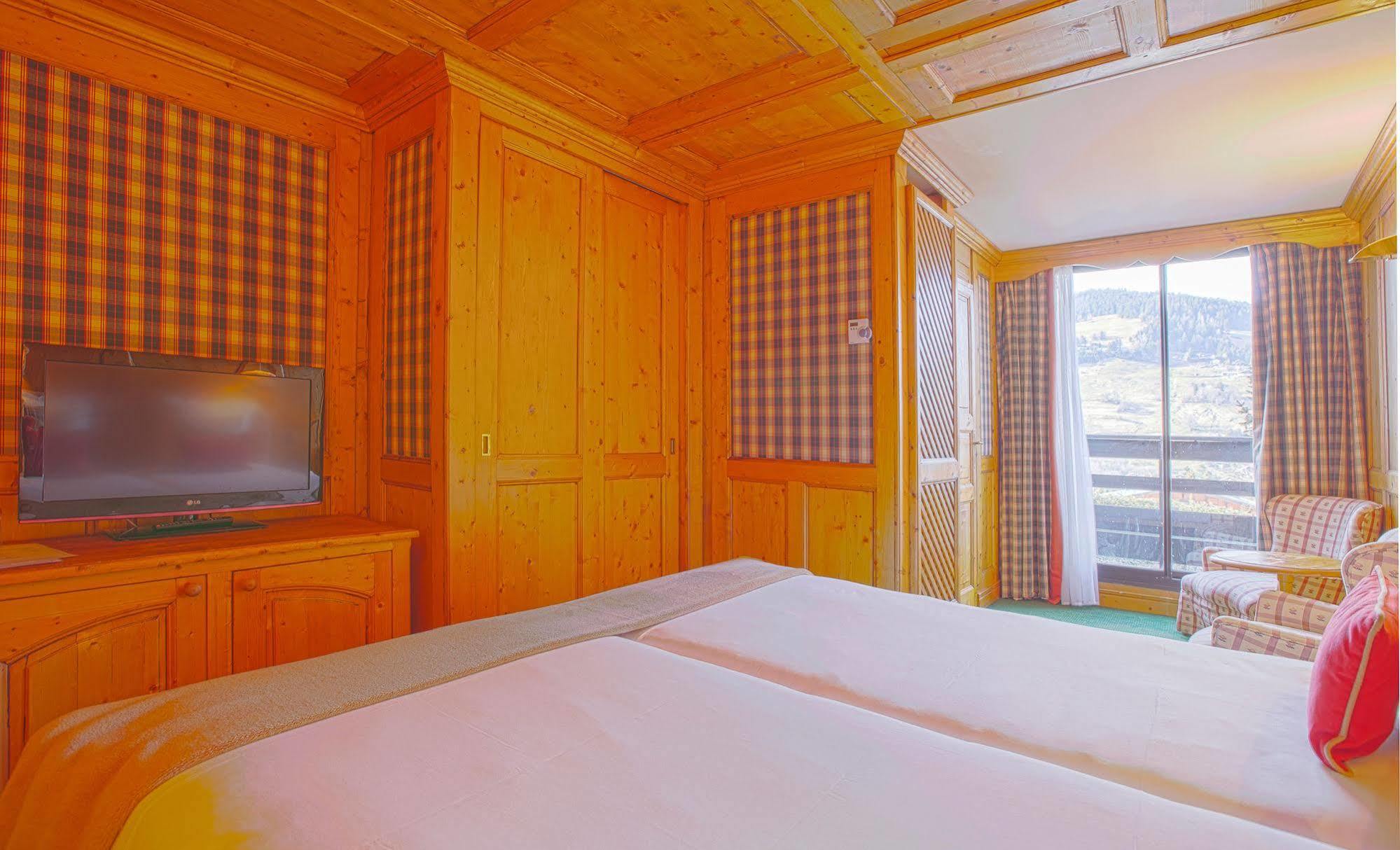 Classic Double or Twin Room
