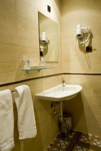 Double Room,67709582:JPEG