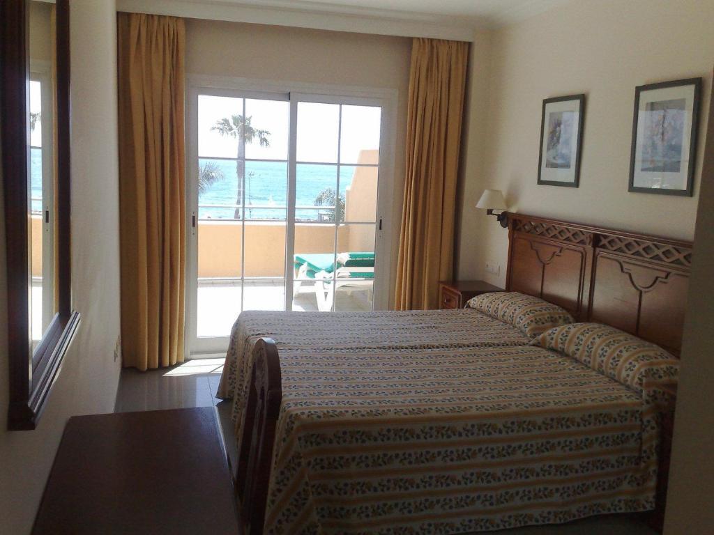 Apartamento de 1 dormitorio con vistas al mar