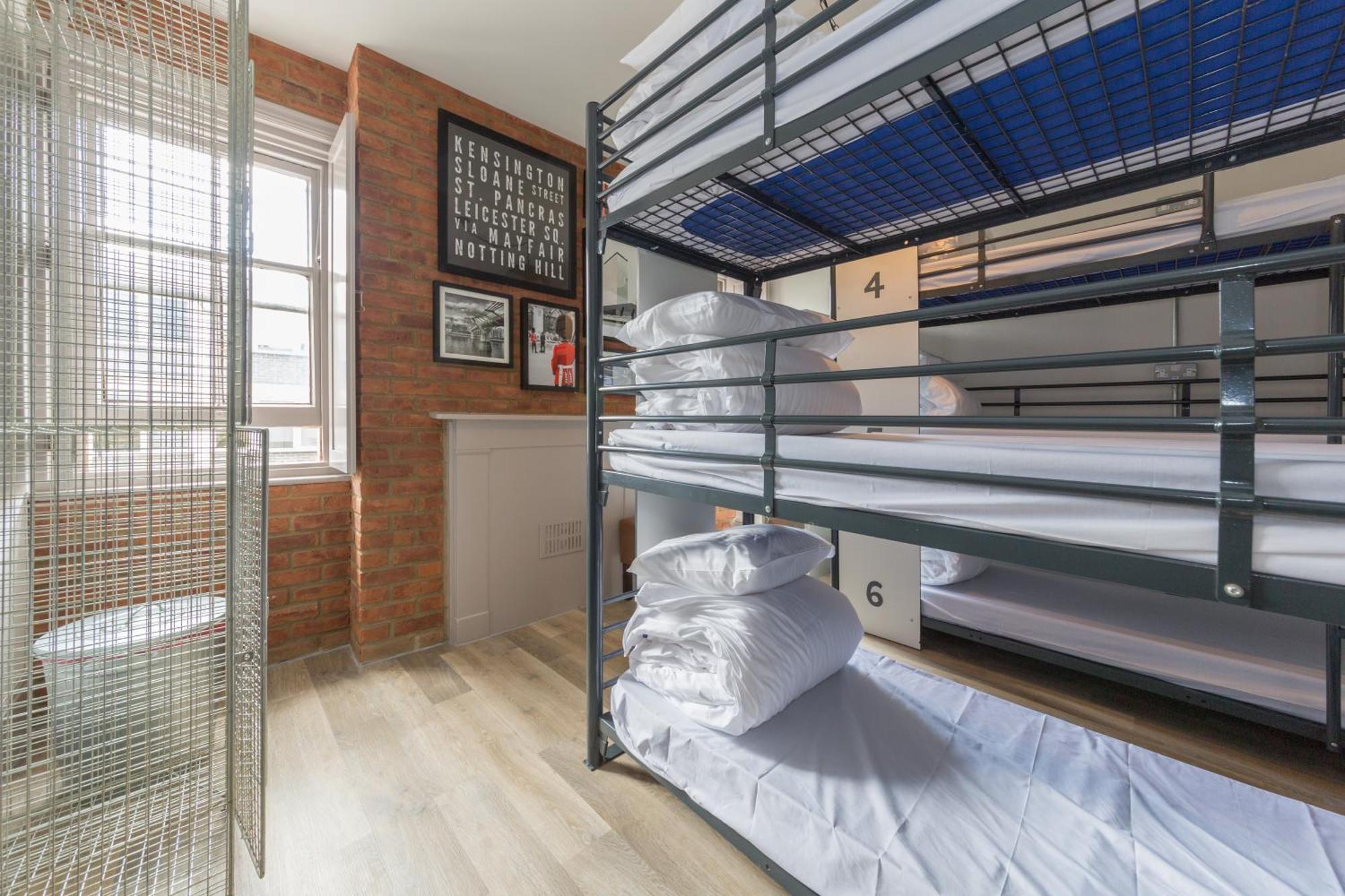6-Bed Mixed Dormitory Room