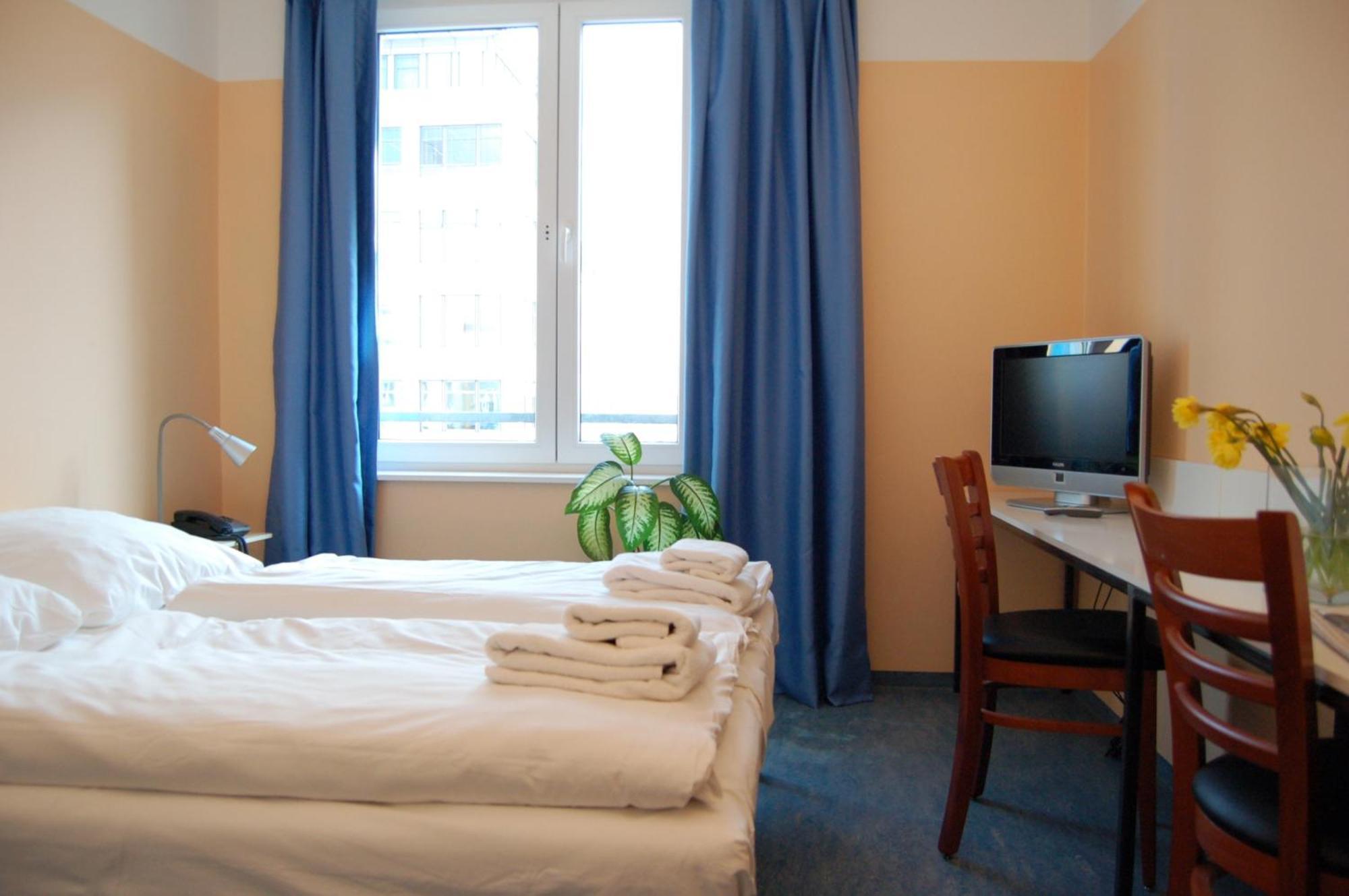 Comfort Double Room,1552184857:JPEG