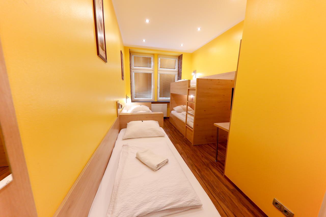 Quadruple Room,719543230:JPEG