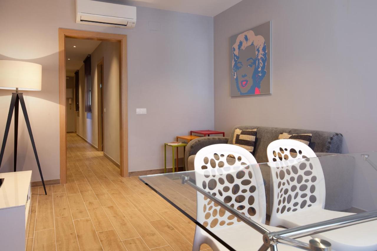 Two-Bedroom Apartment,723649021:JPEG