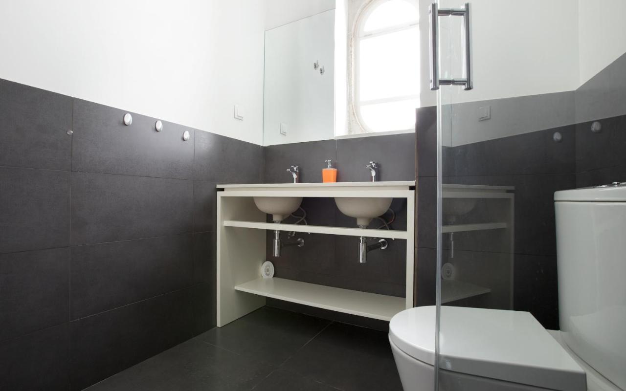 Quarto Twin com Casa de Banho Privativa
