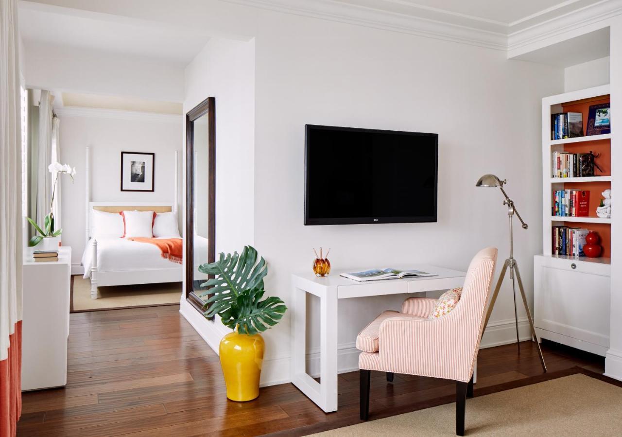 Double Suite,1276146289:JPEG