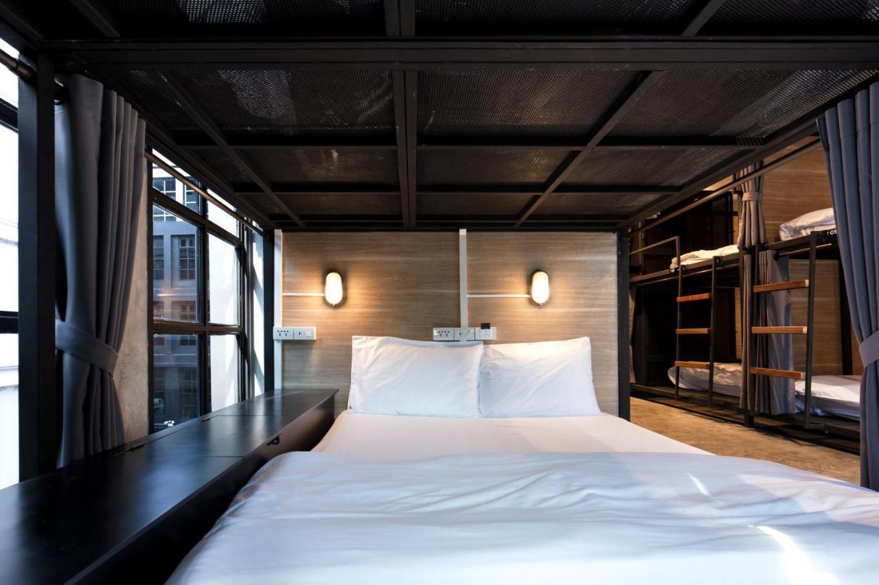 Tweepersoonsbed in Gemengde Slaapzaal met 12 Bedden