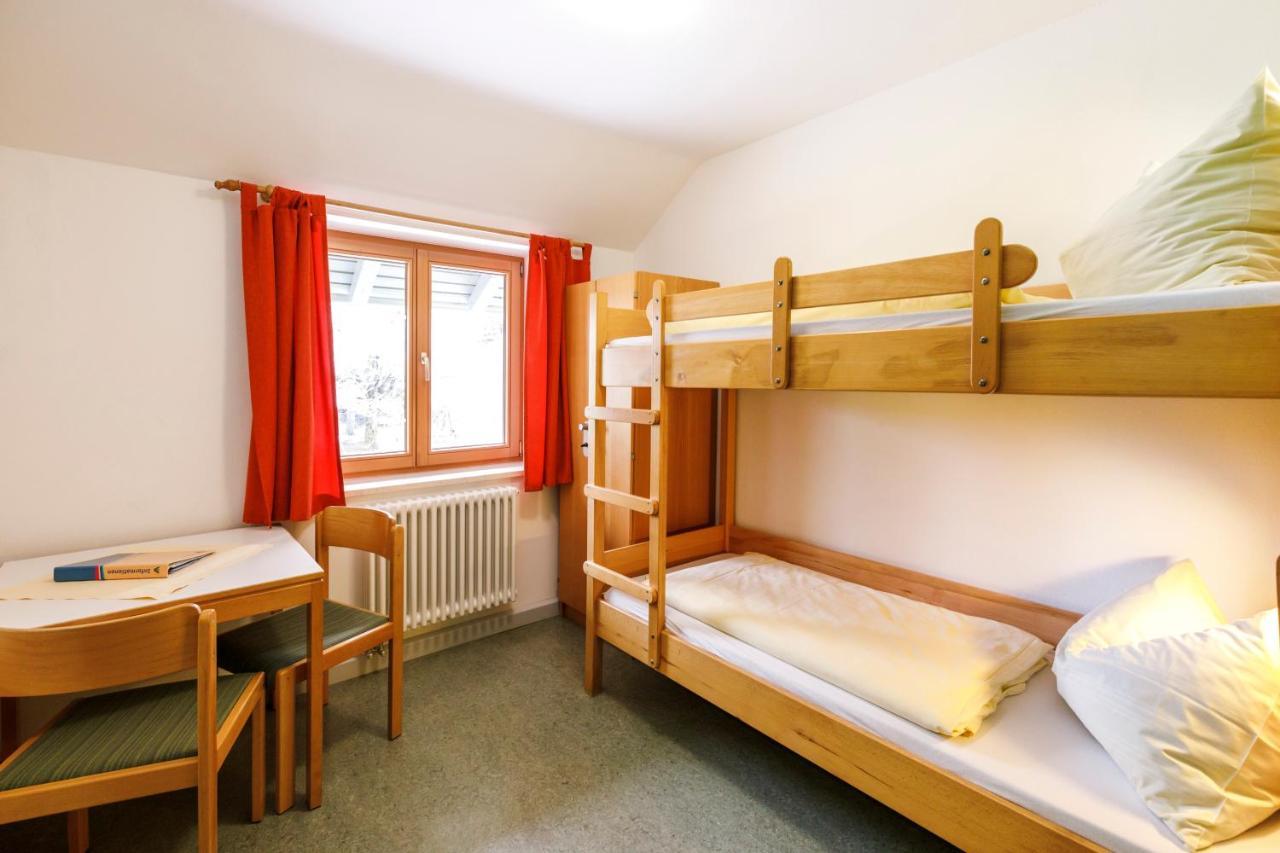 Twin Room with Shared Bathroom,1352696446:JPEG