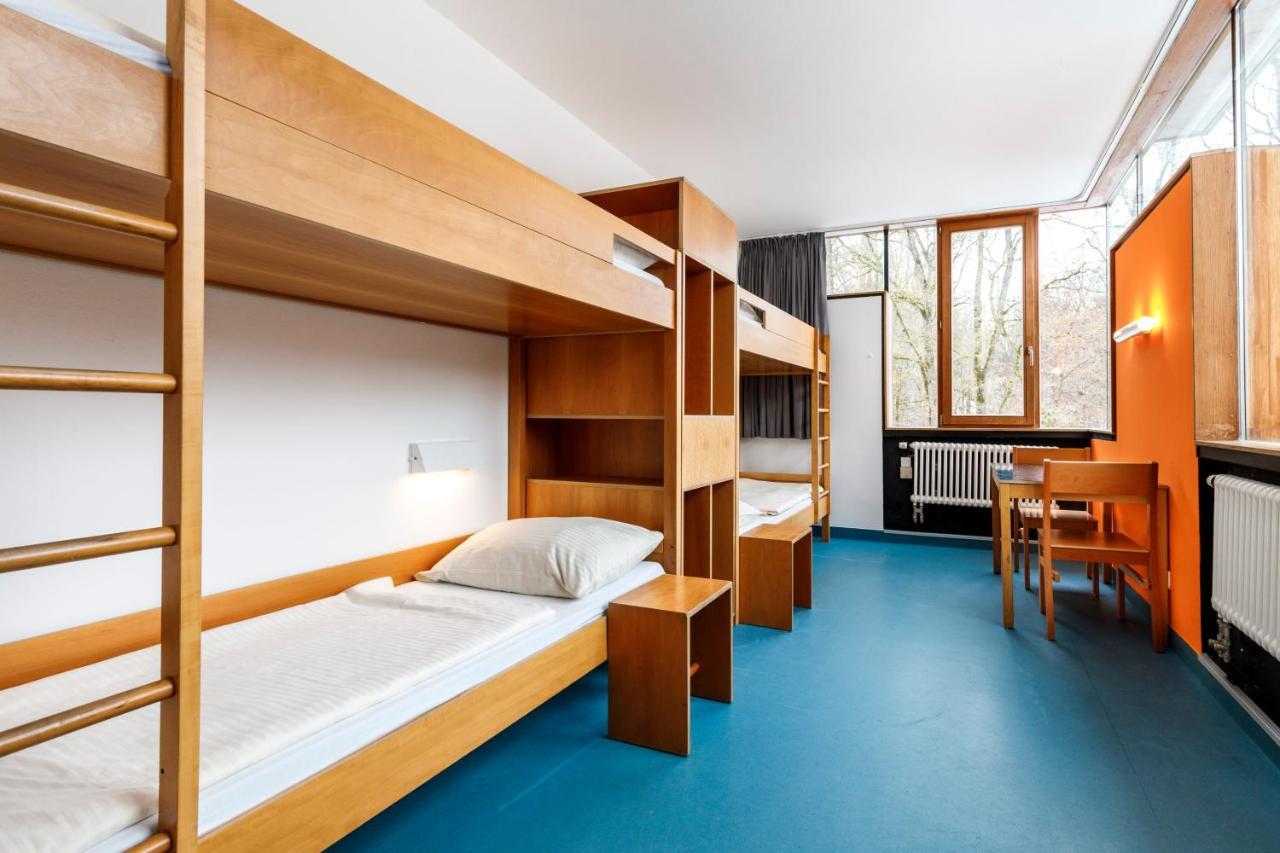 Triple Room with Shared Bathroom,758681662:JPEG