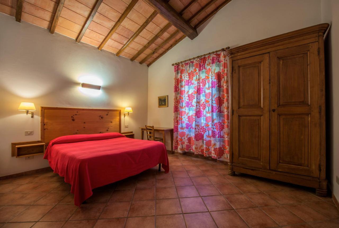 Family Room - Separate Building,765950212:JPEG