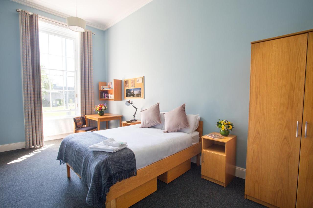 Standard Double Room with Shared Bathroom,831228203:JPEG