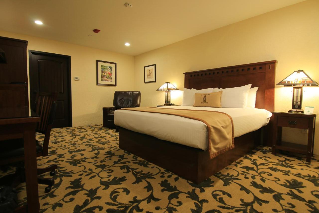 Triple Room,790176015:JPEG