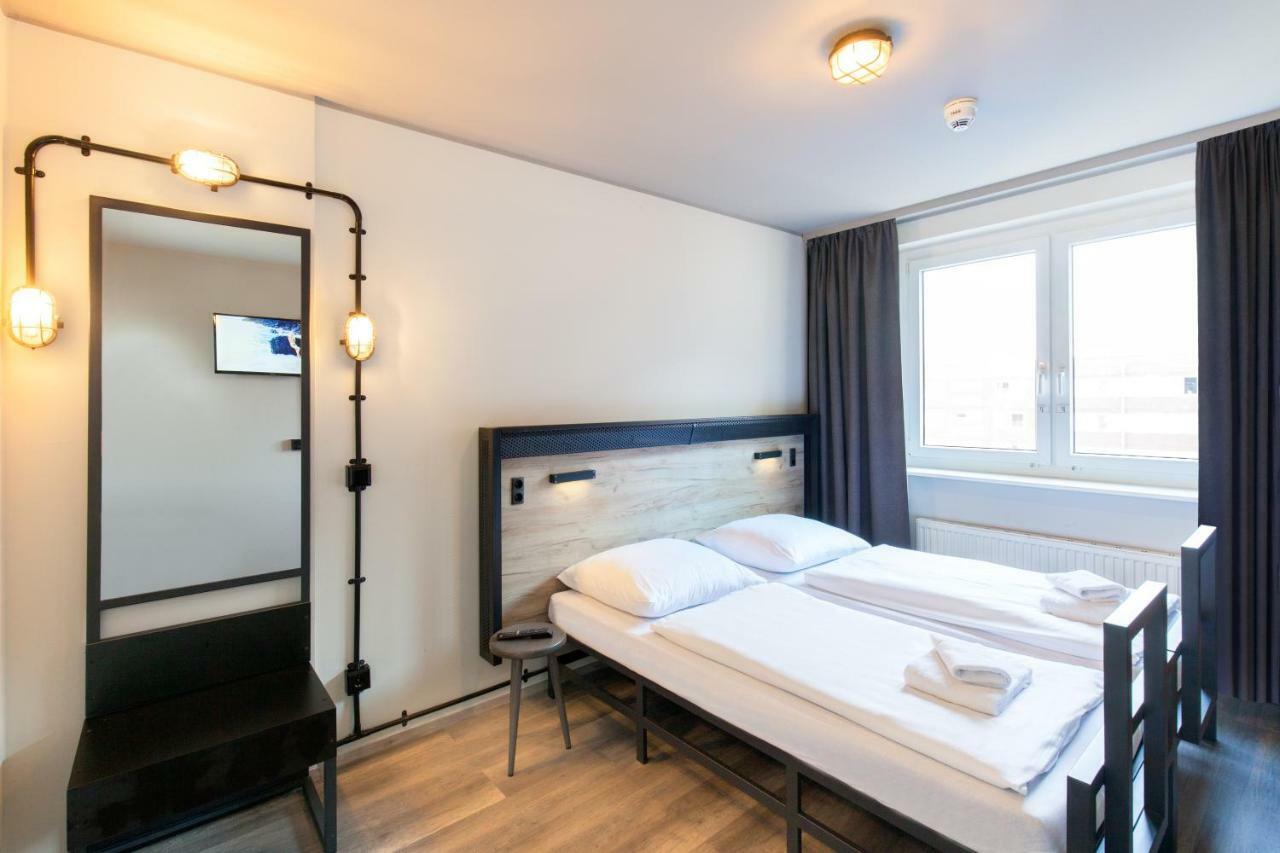 Tweepersoonskamer met 2 Aparte Bedden