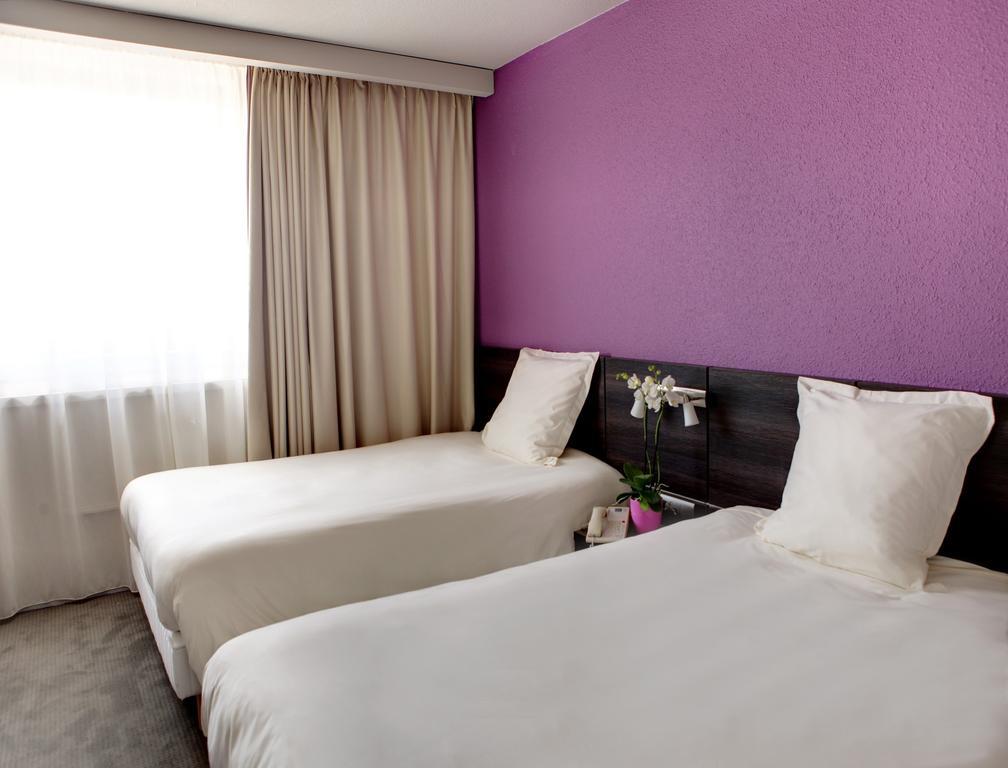 Standard Double Room with Two Double Beds