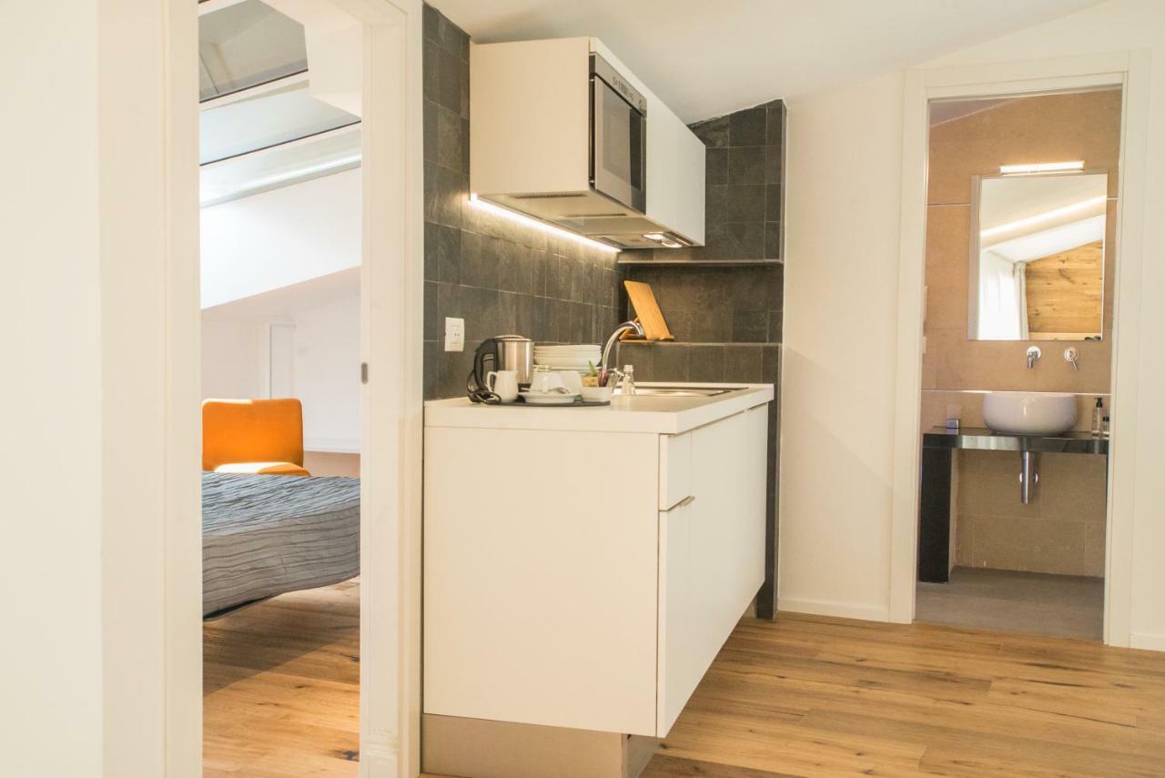 Penthouse Suite,941782462:JPEG