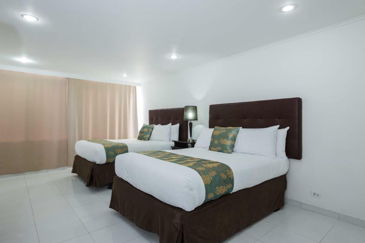 Standard Double or Twin Room,1223613520:JPEG