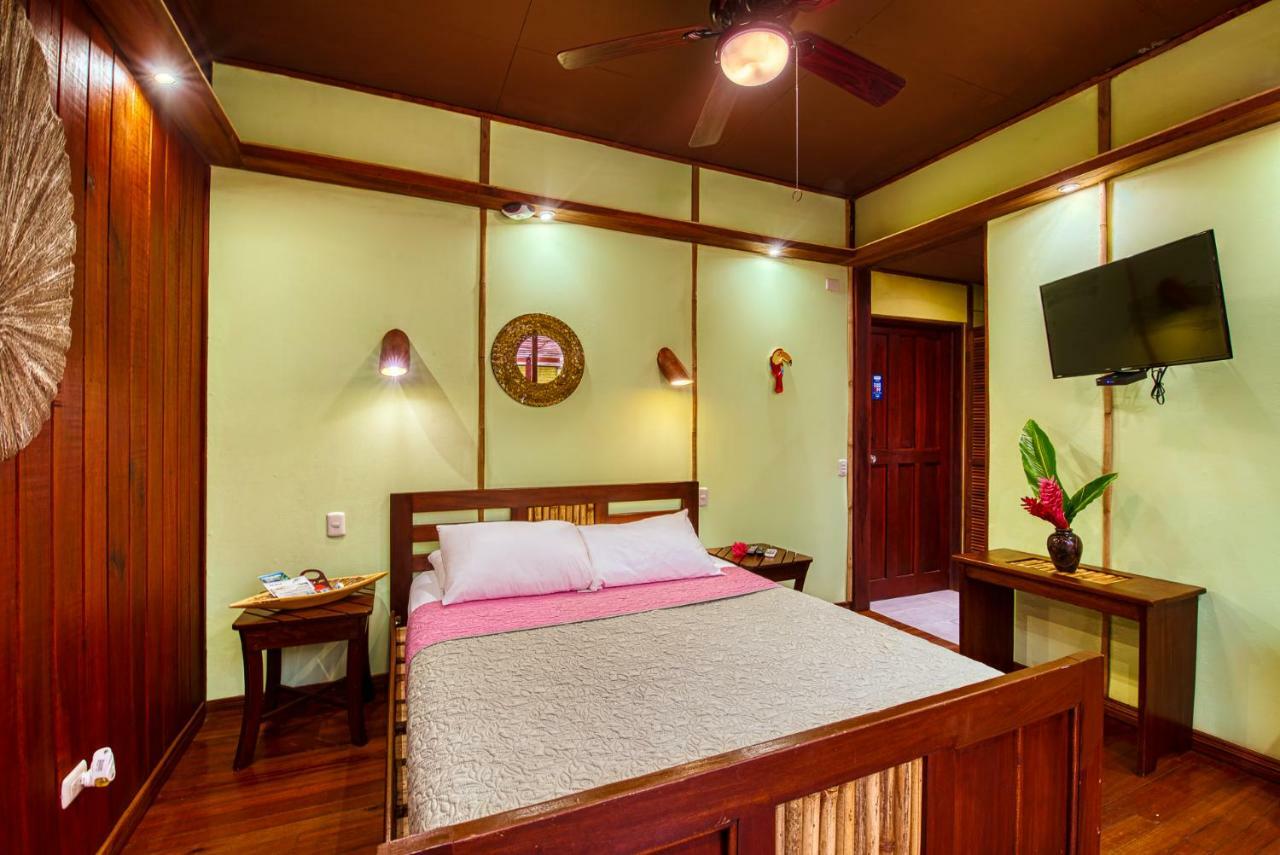 Tropical Bath Standard Room