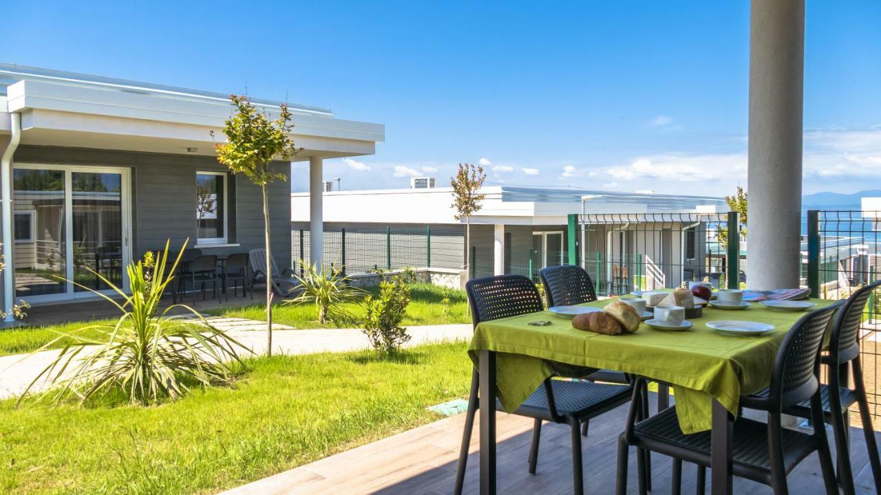 Deluxe Bungalow,801919191:JPEG