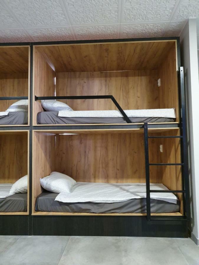 Litera en habitación compartida - Solo mujeres