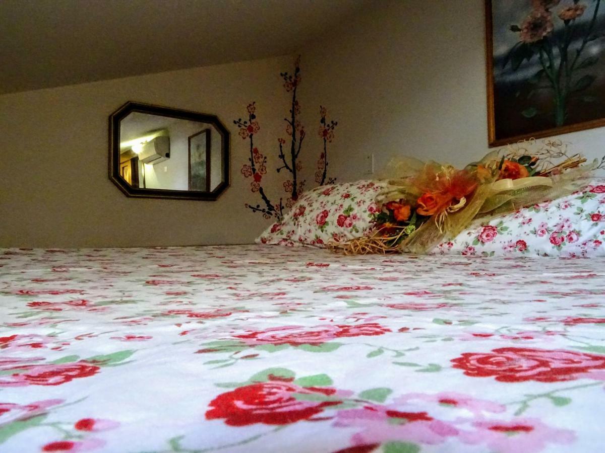 Family Room with Private Bathroom,1559570773:JPEG