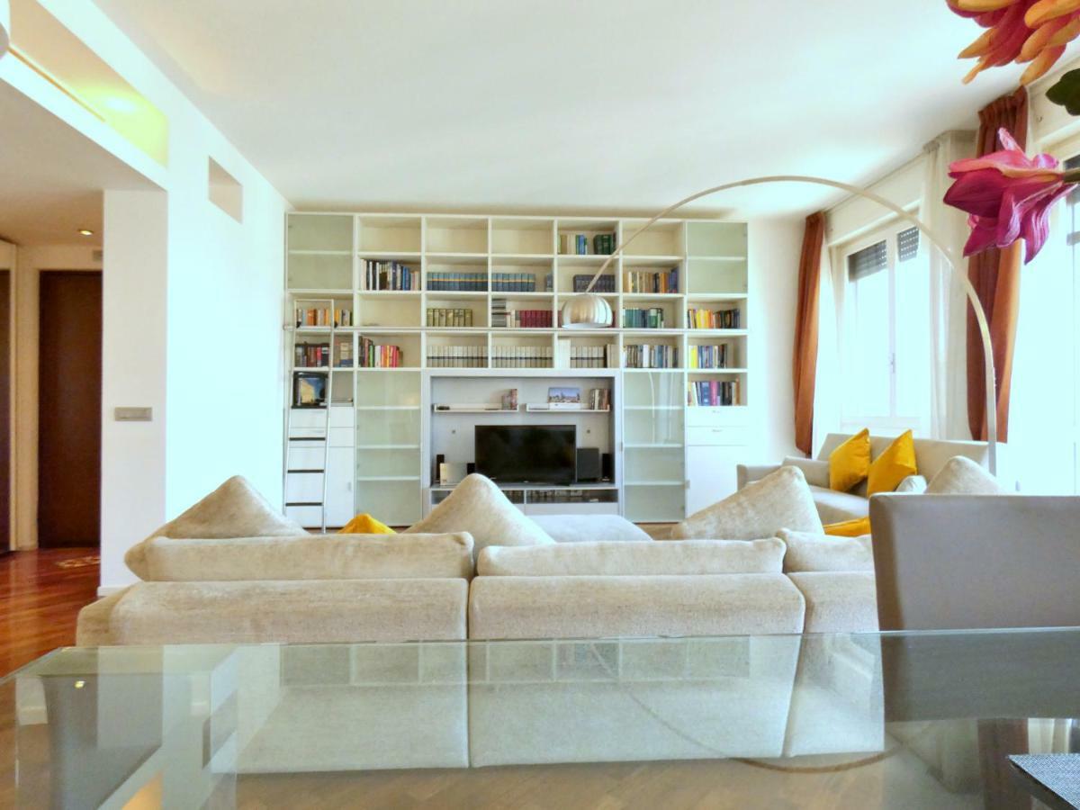 Appartamento con 3 Camere da Letto - Corso di Porta Romana 52