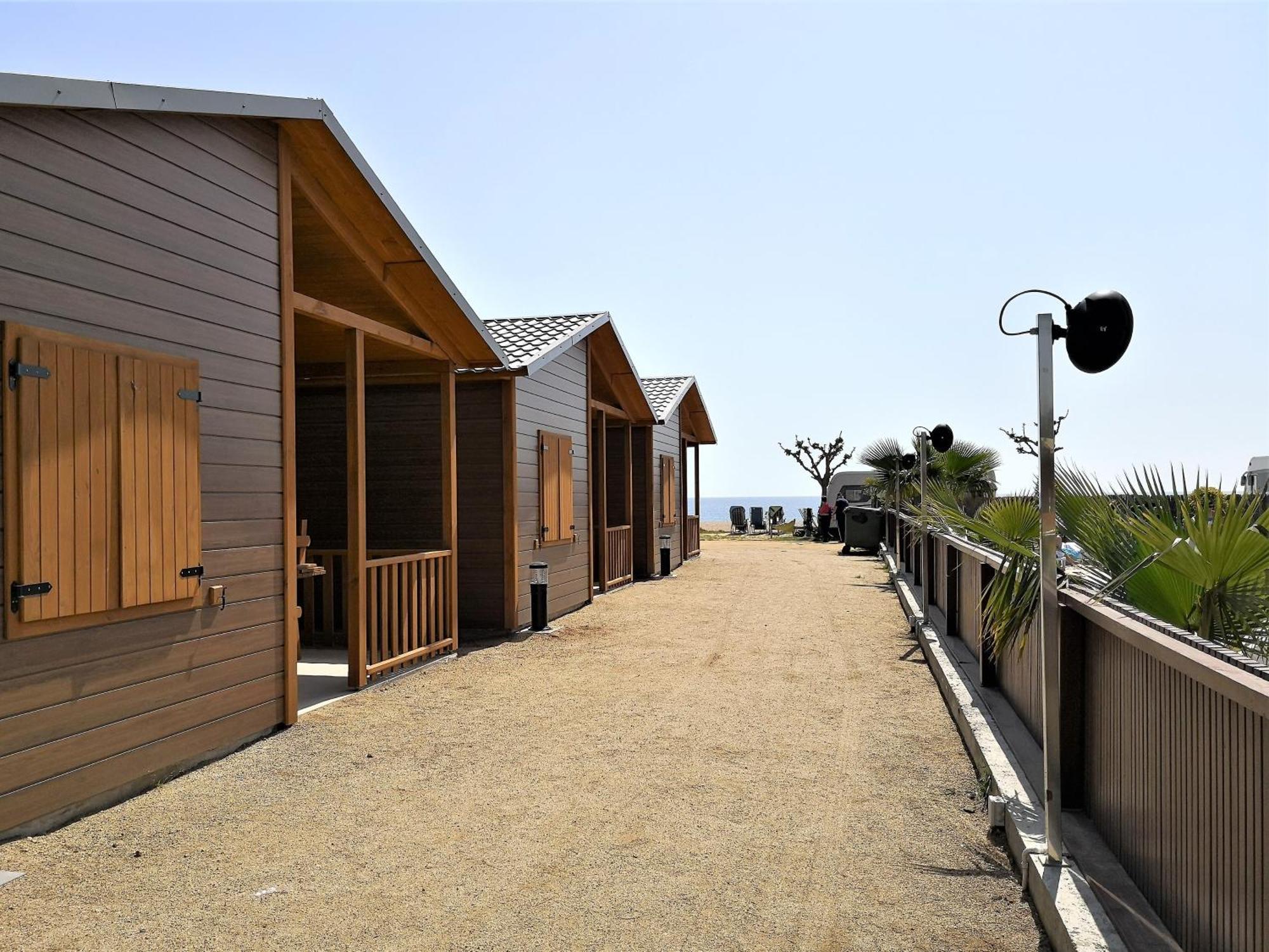 Bungalow mit Poolblick