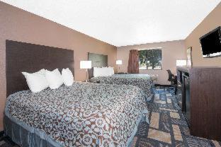 Queen Room with Two Queen Beds - Non-Smoking,1282184158:JPEG